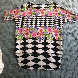 Checkboard Floral High-Low Blouse